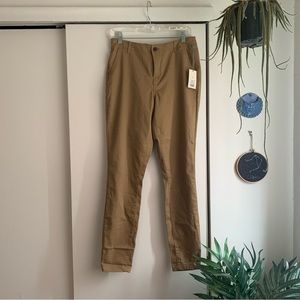 ✨NWT✨ Stretch Khaki Skinny Pants